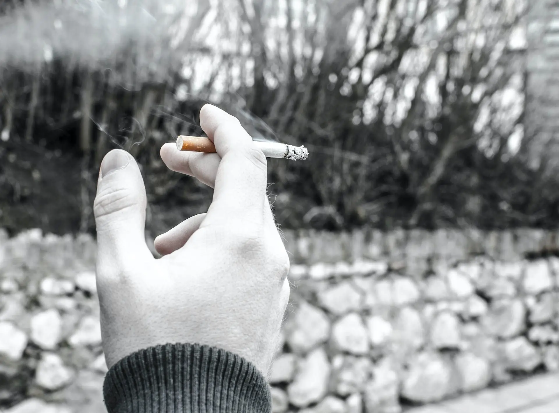 У якому віці найбільш цілком бажано покінчити куріння, та через який проміжок часу зменшується ймовірність виникнення ракових захворювань.