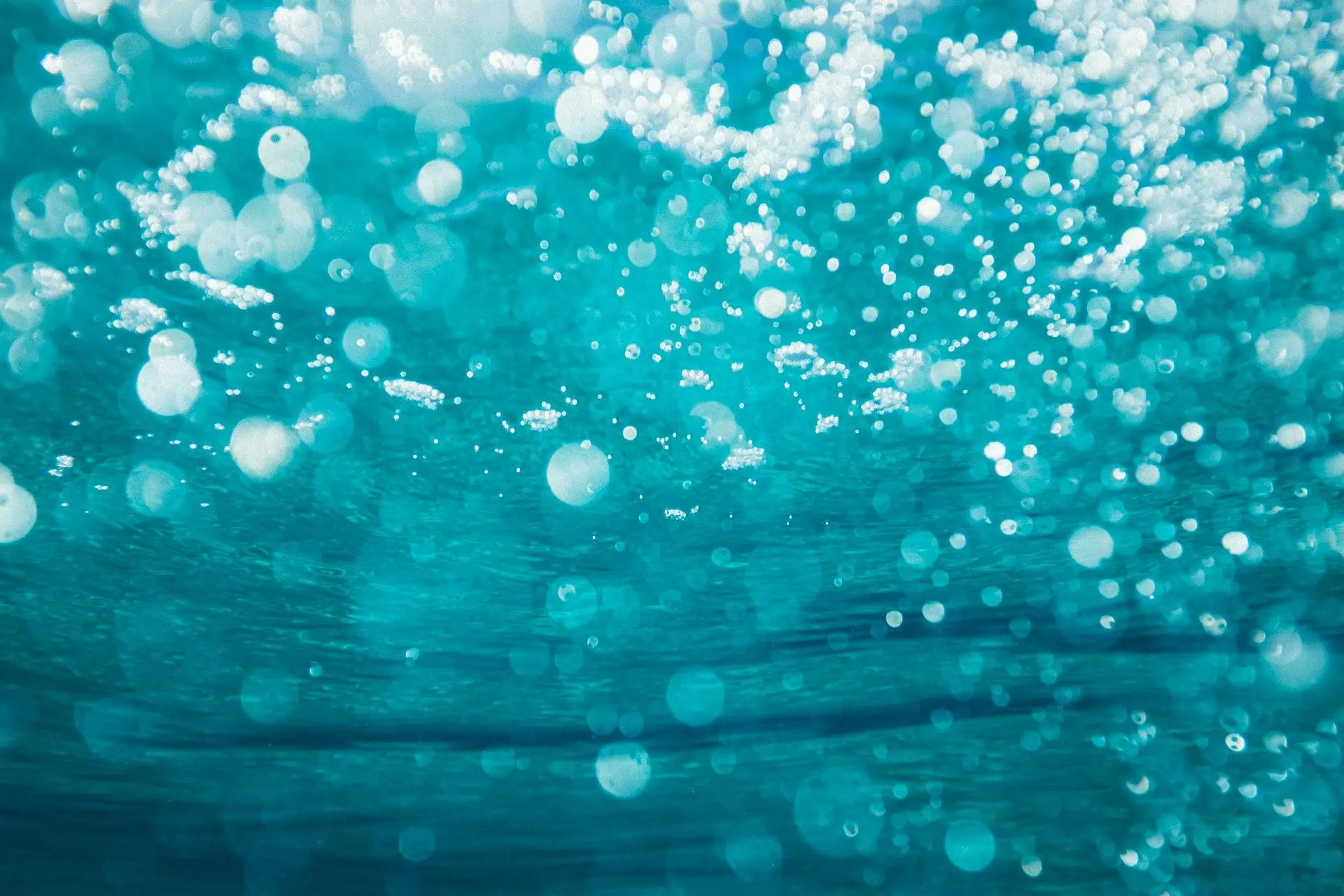 Науковці виявили простий спосіб видалення мікрочастинок пластику з води.