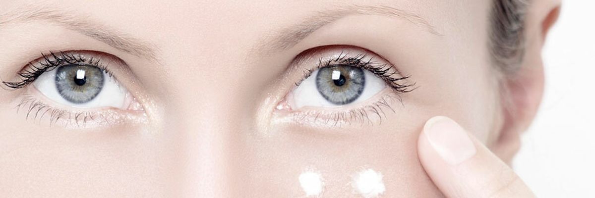 Як вибрати крем для шкіри навколо очей?